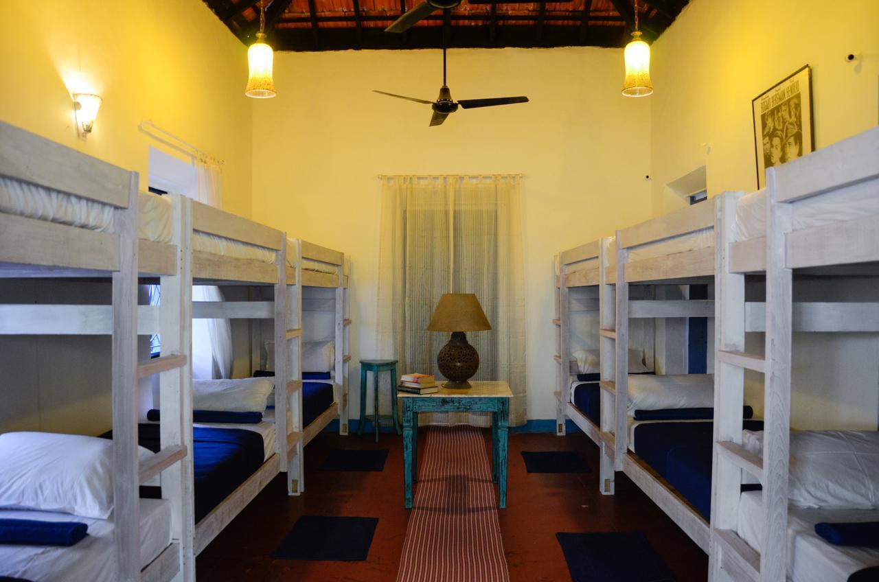 Woke Arpora Hostel Exterior photo
